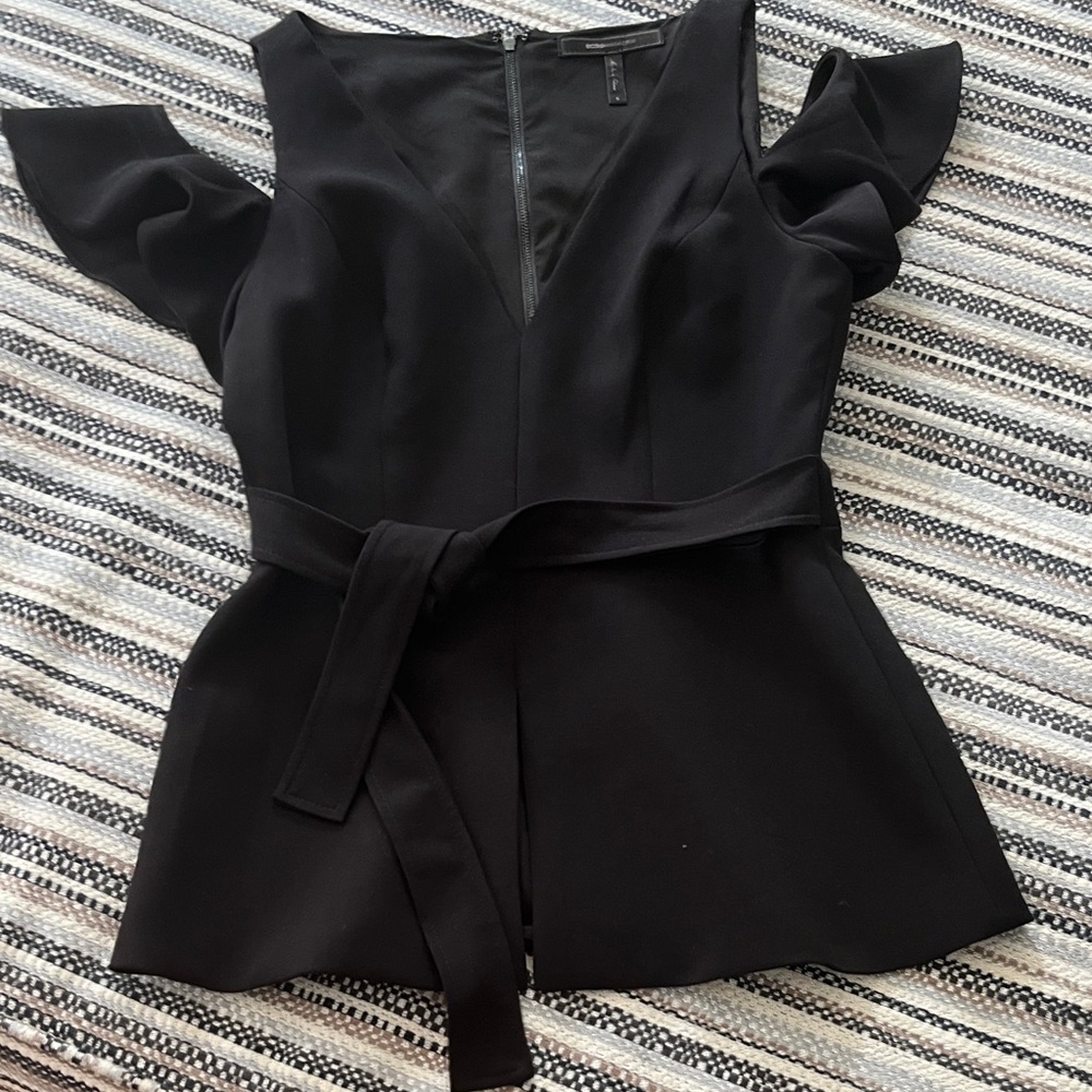 BCBGMaxAzria Black Cold Shoulder Sleeve Top